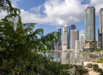 South-east Queensland population to reach 4.5 million as growth outpaces that of the nation, KPMG analysis shows